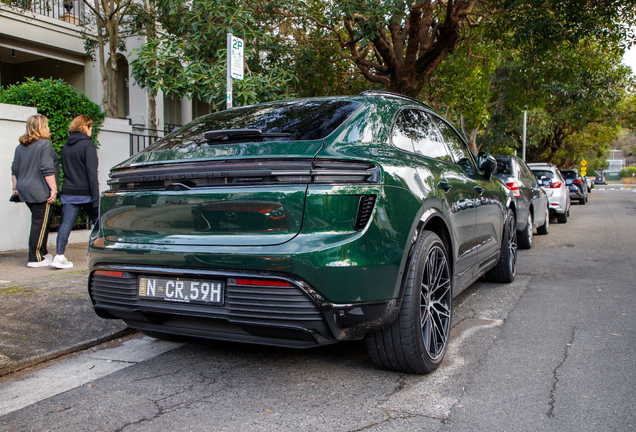 Porsche Macan EV Turbo