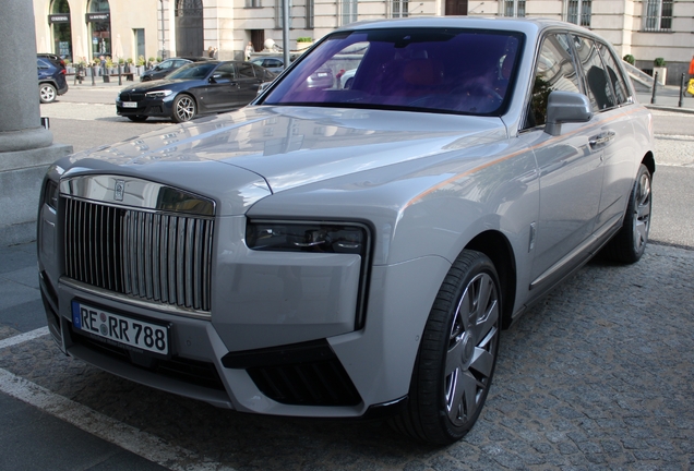 Rolls-Royce Cullinan Series II Black Badge