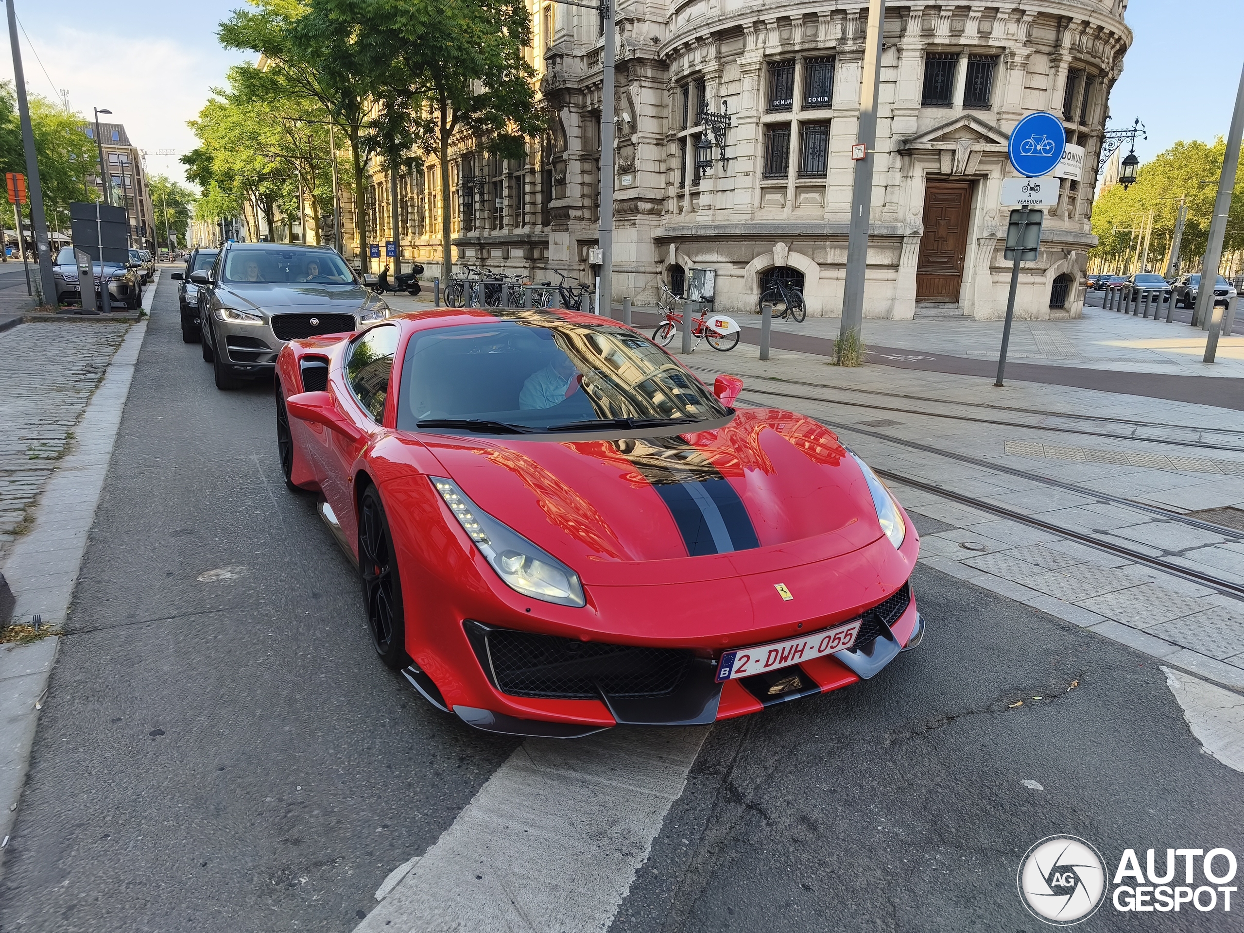 Ferrari 488 Pista