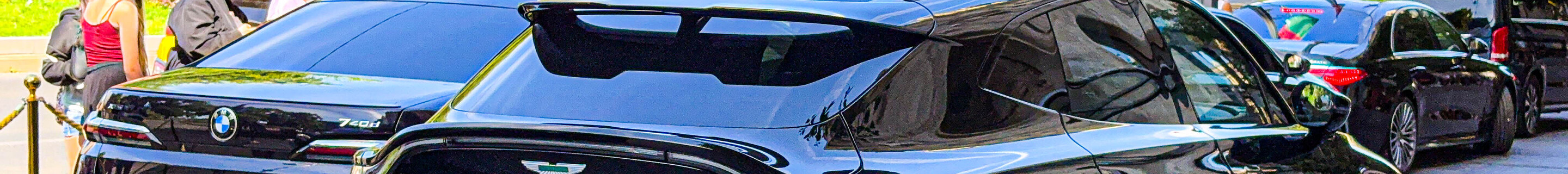 Aston Martin DBX S