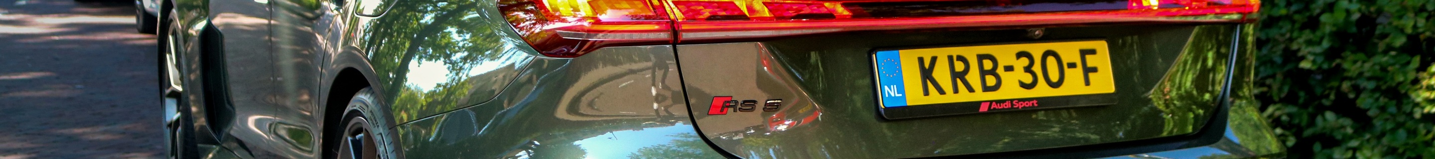 Audi RS5 Avant B10
