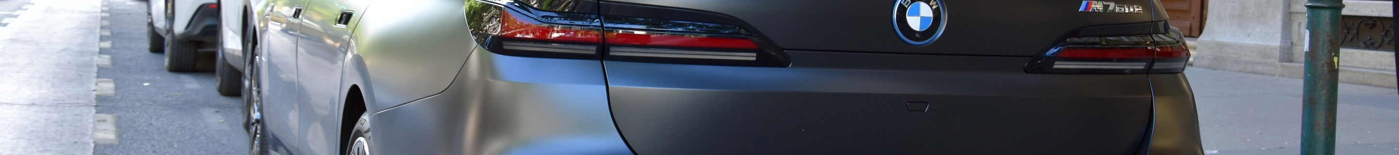 BMW M760e xDrive