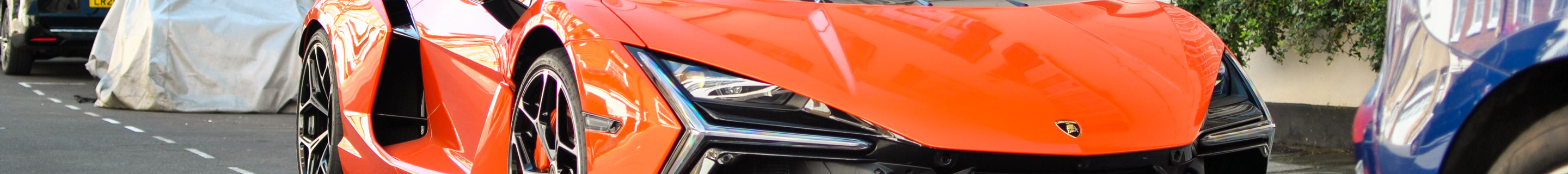 Lamborghini Revuelto