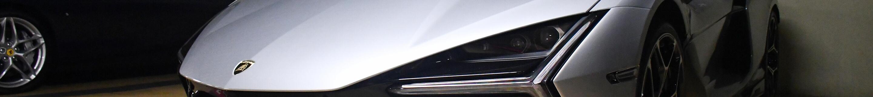 Lamborghini Revuelto