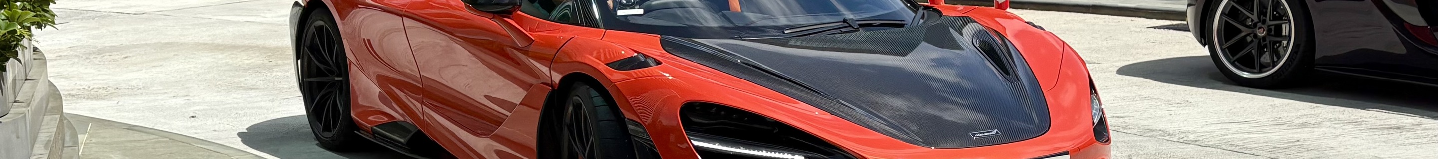 McLaren 765LT
