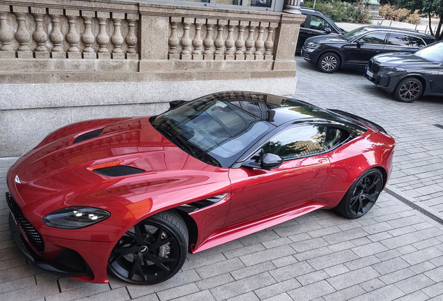 Aston Martin DBS Superleggera