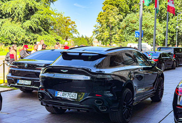 Aston Martin DBX S