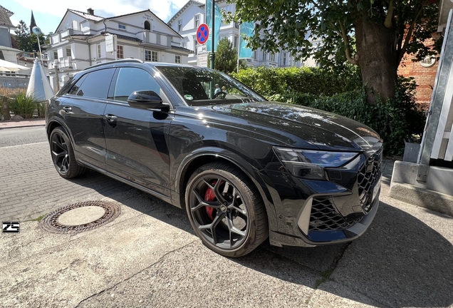 Audi RS Q8 2024