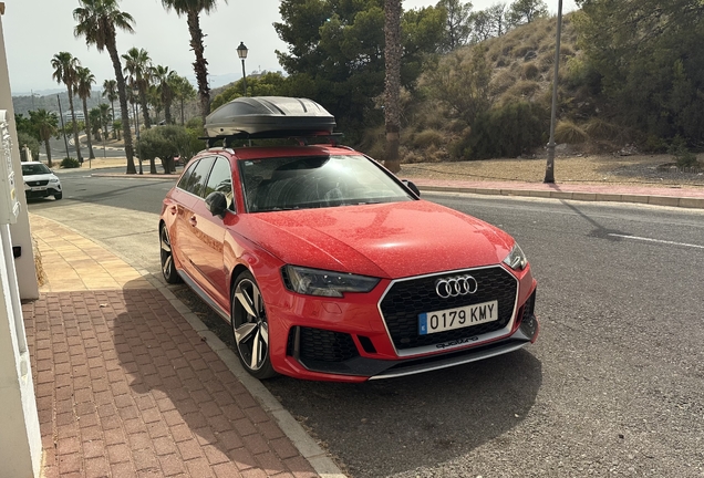 Audi RS4 Avant B9