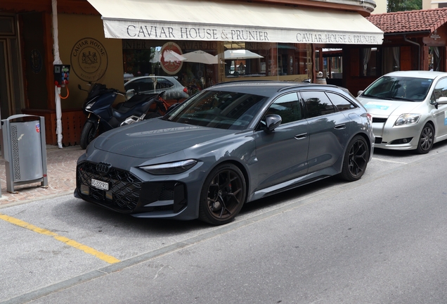Audi RS5 Avant B10