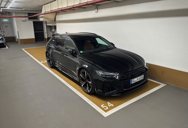 Audi RS6 Avant C8