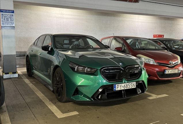 BMW M5 G90