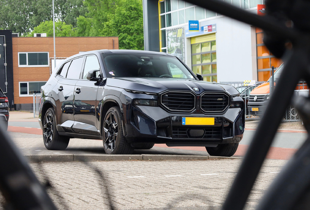 BMW XM G09