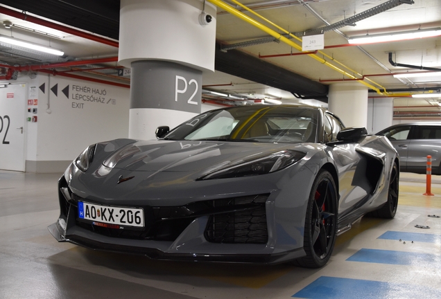 Chevrolet Corvette C8 E-Ray Convertible