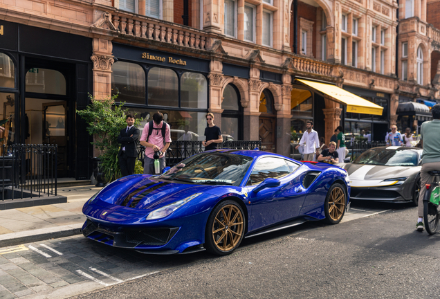 Ferrari 488 Pista