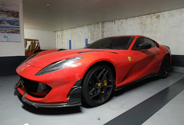 Ferrari 812 Superfast Mansory