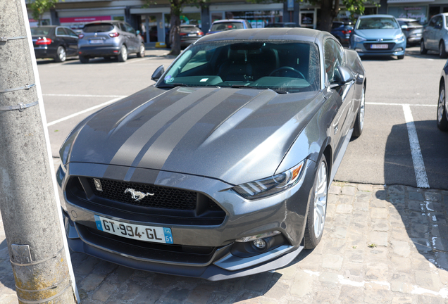 Ford Mustang GT 2015