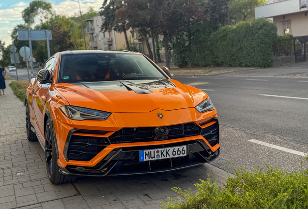 Lamborghini Urus