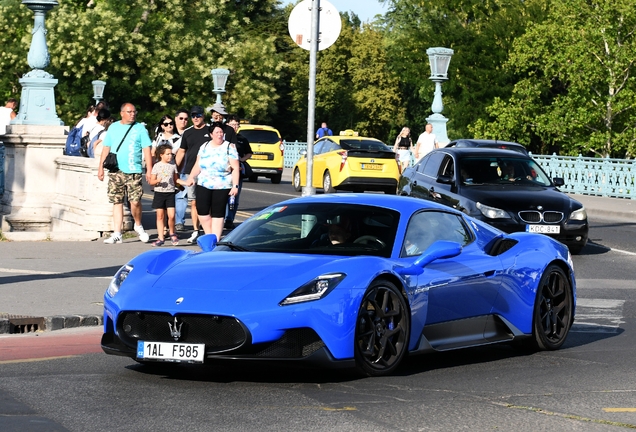 Maserati MC20