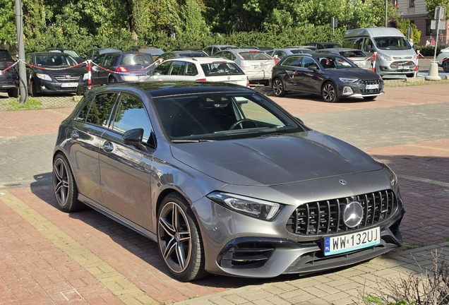 Mercedes-AMG A 45 S W177