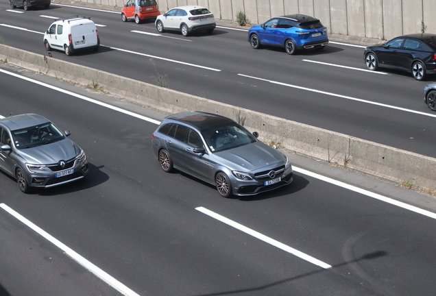 Mercedes-AMG C 63 S Estate S205