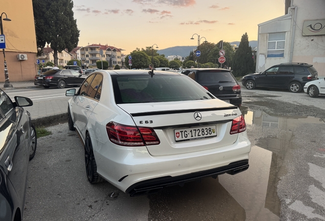 Mercedes-Benz E 63 AMG S W212