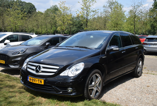Mercedes-Benz R 63 AMG