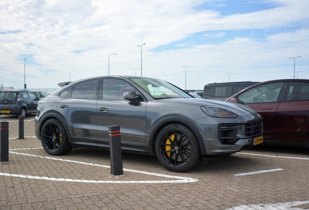 Porsche Cayenne Coupé Turbo E-Hybrid