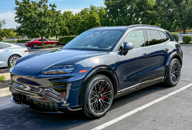 Porsche Cayenne Turbo Electric
