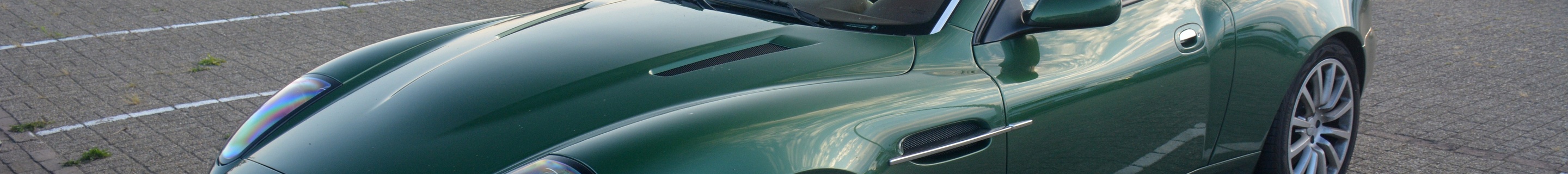 Aston Martin Vanquish