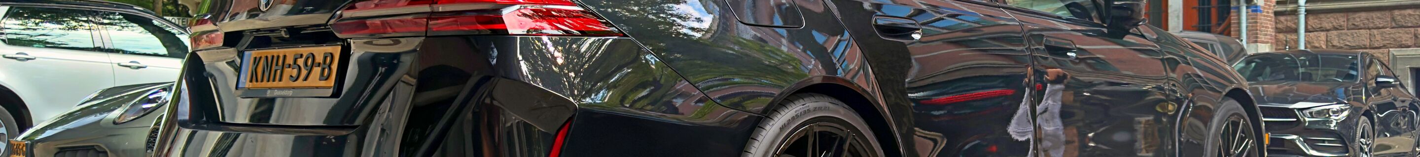 BMW M5 G90