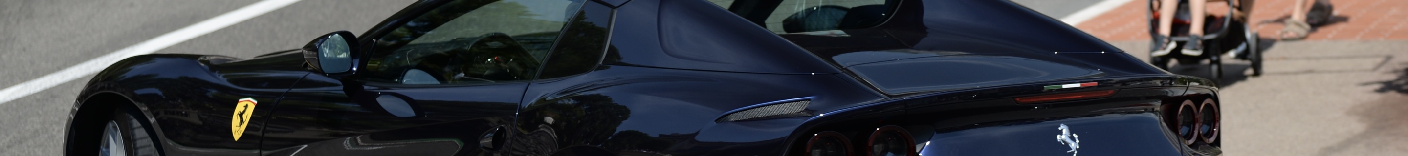 Ferrari 812 GTS