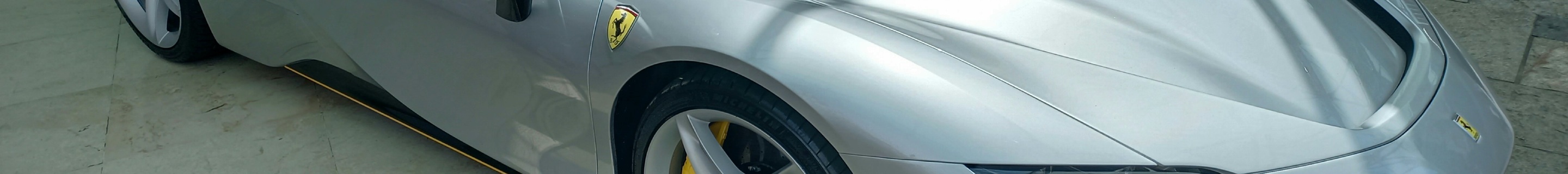 Ferrari SF90 Spider