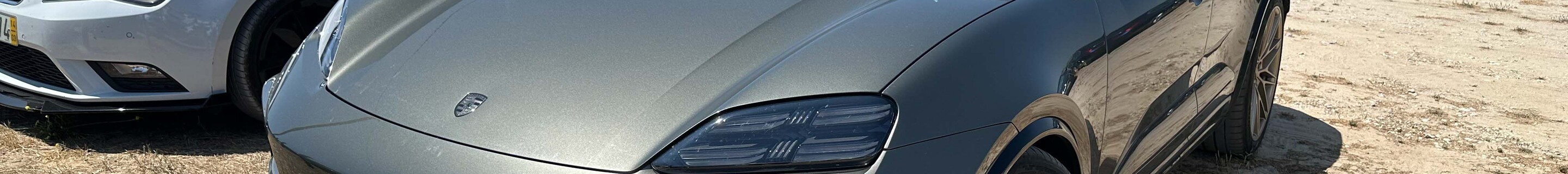 Porsche Macan EV Turbo