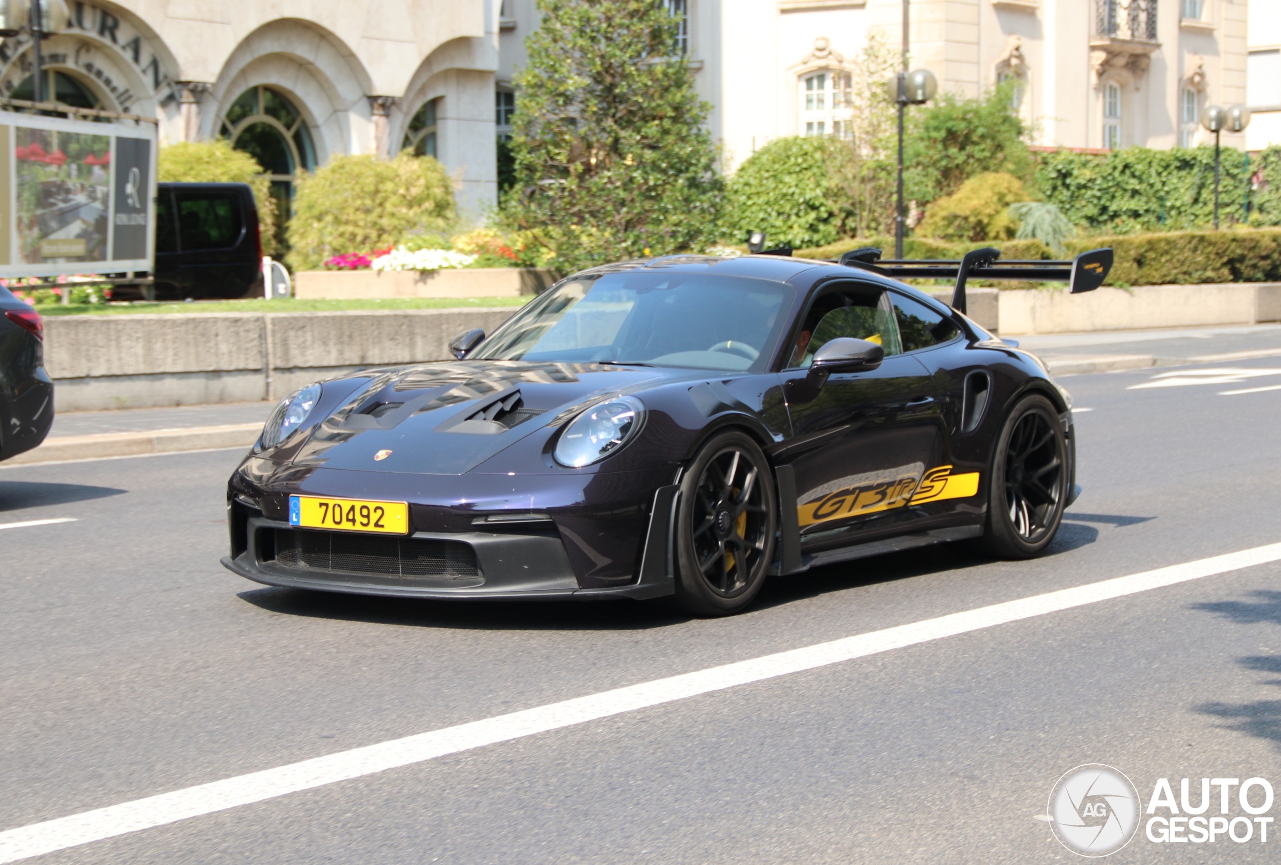 Porsche 992 GT3 RS MkI Weissach Package