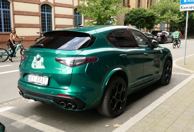 Alfa Romeo Stelvio Quadrifoglio 2023
