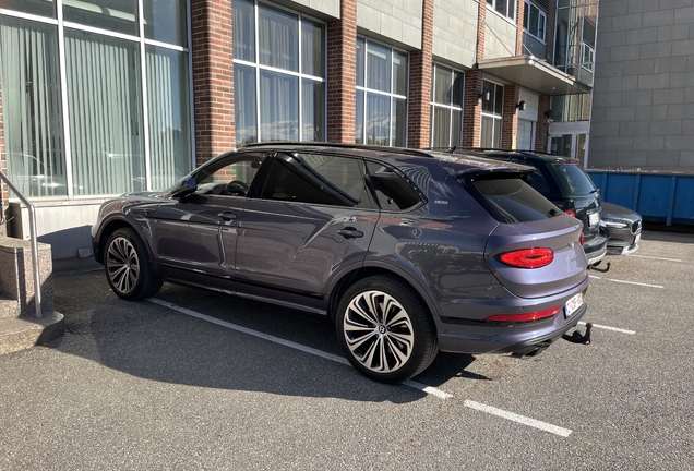 Bentley Bentayga Azure EWB First Edition
