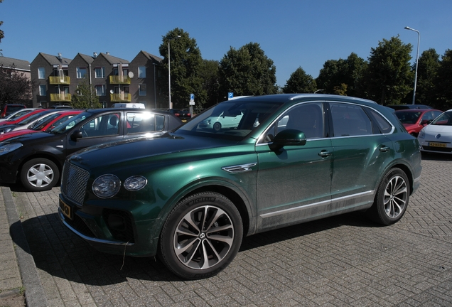 Bentley Bentayga Hybrid 2021