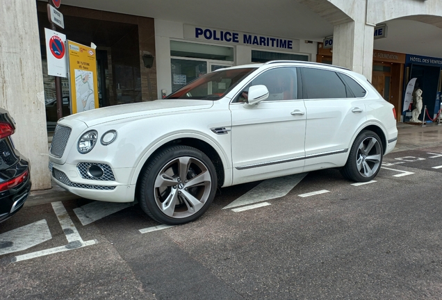 Bentley Bentayga V8
