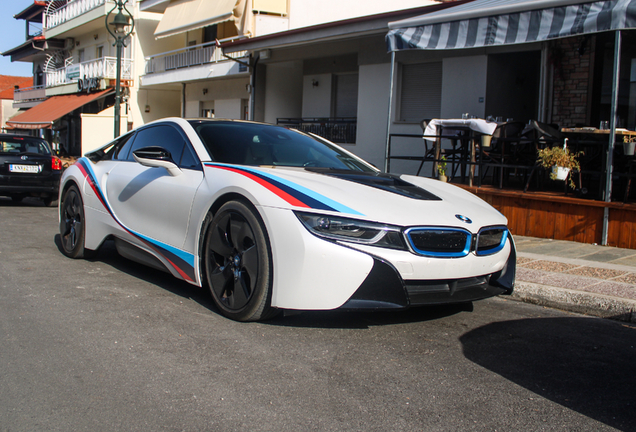 BMW i8