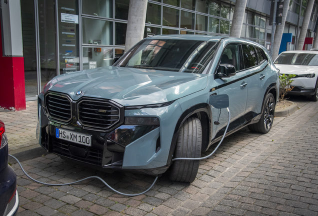 BMW XM G09