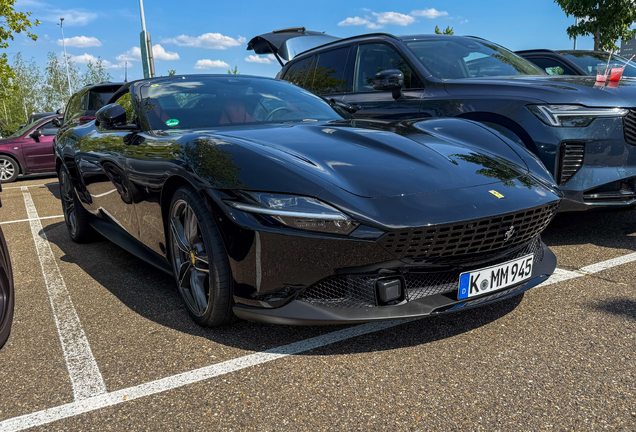 Ferrari Roma Spider