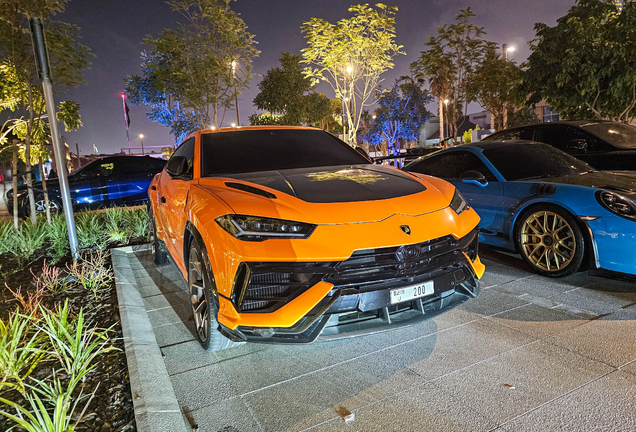 Lamborghini Urus Performante
