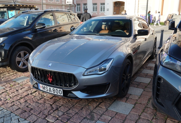 Maserati Quattroporte Trofeo