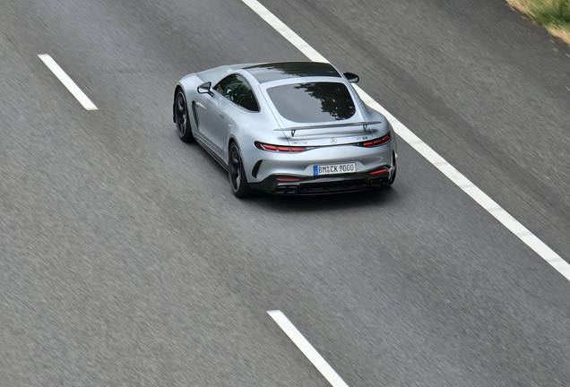 Mercedes-AMG GT 63 C192
