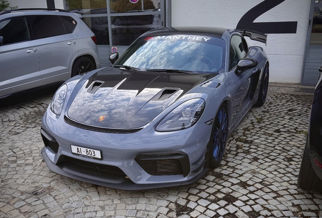 Porsche 718 Cayman GT4 RS Weissach Package Manthey Racing
