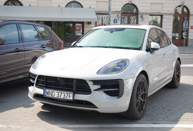 Porsche 95B Macan GTS MkII