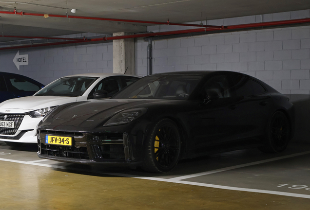 Porsche 972 Panamera Turbo S E-Hybrid