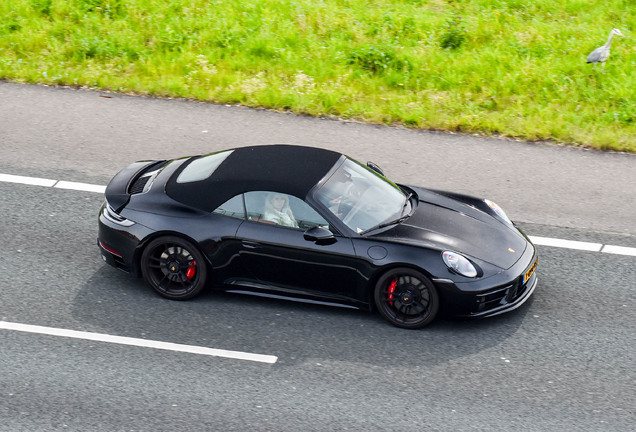 Porsche 992 Carrera 4 GTS Cabriolet MkI