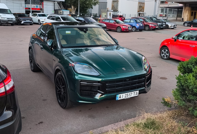 Porsche Cayenne Coupé Turbo E-Hybrid
